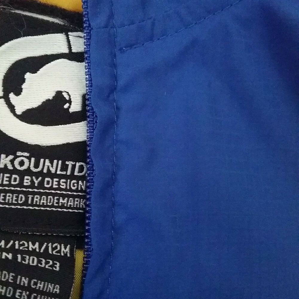 Lighweight jacket - Picture 2 of 4